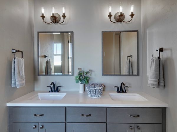 Washroom Remodeling in Saint Peters